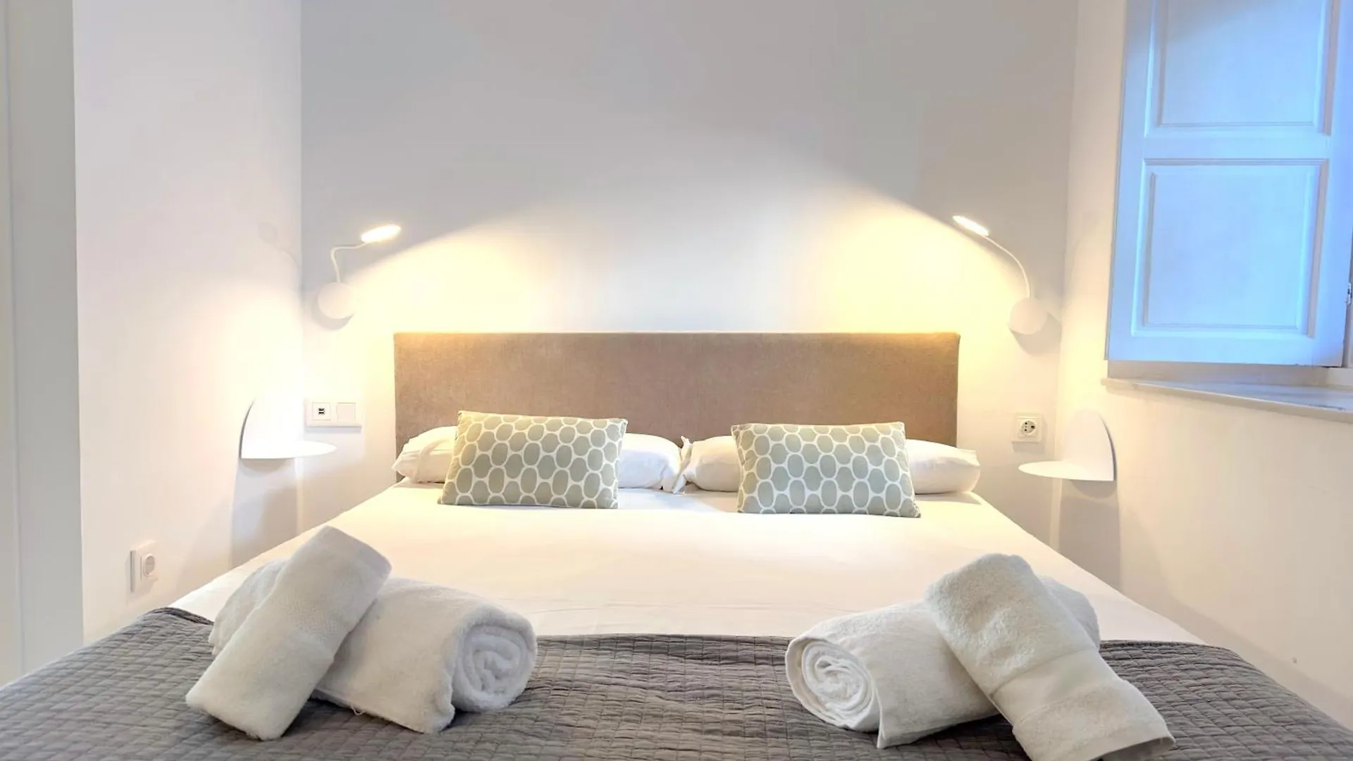 Villa Clavero One Premium Apt Malaga 0*,  Spain